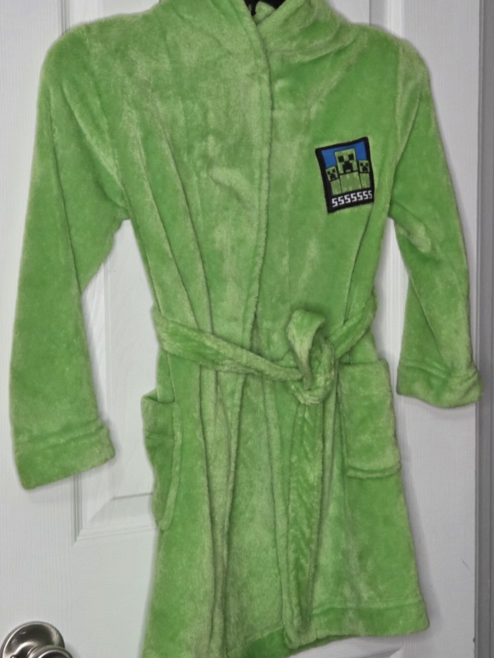 Minecraft Boys Small Green Plush Fleece Bathrobe Creeper Graphic Size S 6/7